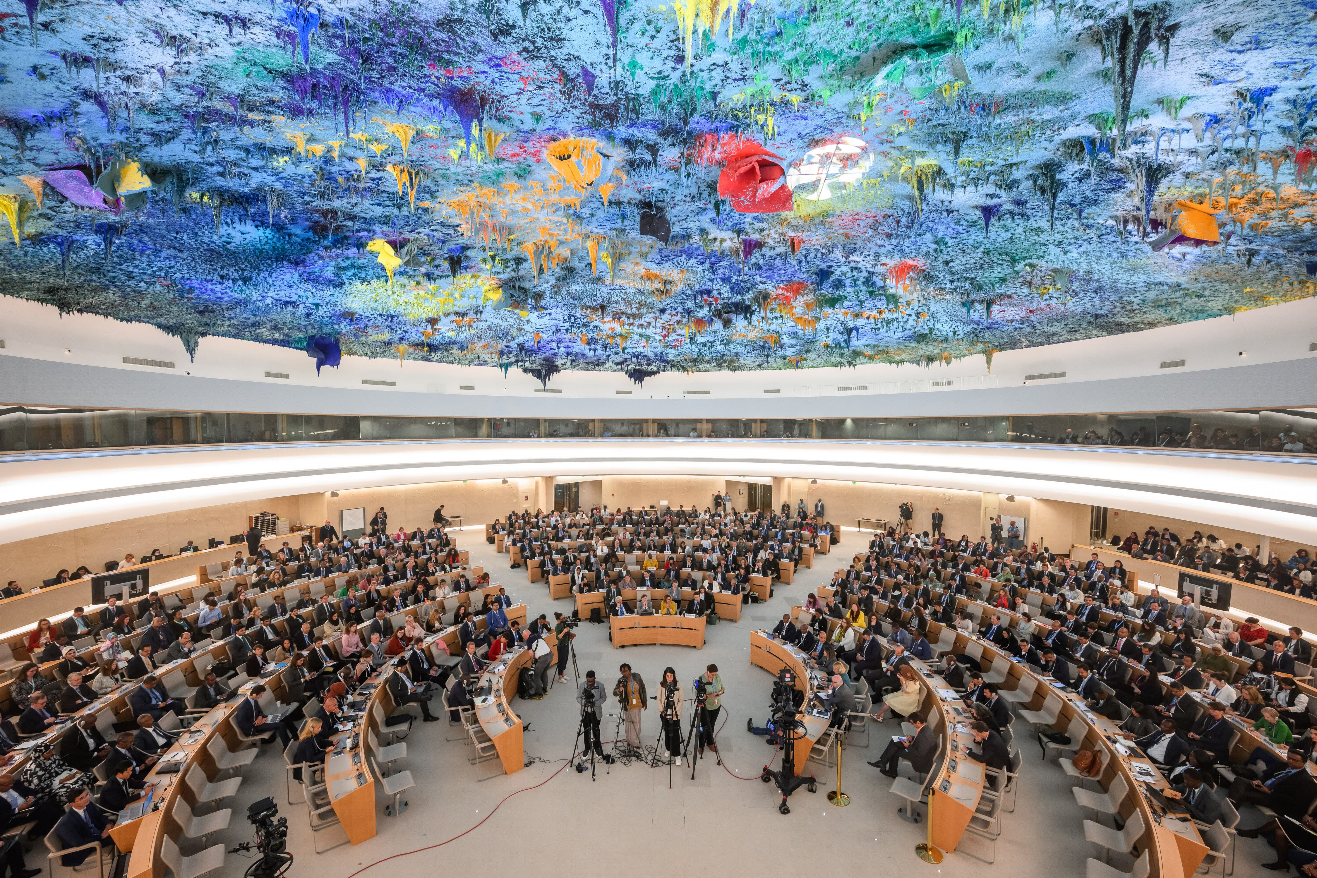 Venezuela: La renovación del escrutinio de la ONU apoya los derechos de las víctimas ante la persistente impunidad